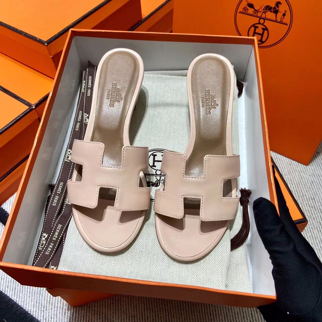 에르메스 올수공 오아시스 슬리퍼 샌들 스위프트 24